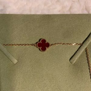 Van Cleef & Arpels Sweet Alhambra RG Carnelian